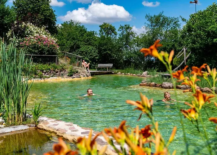 3 SterneHotel Gut Wildberg Mit Badeteich
